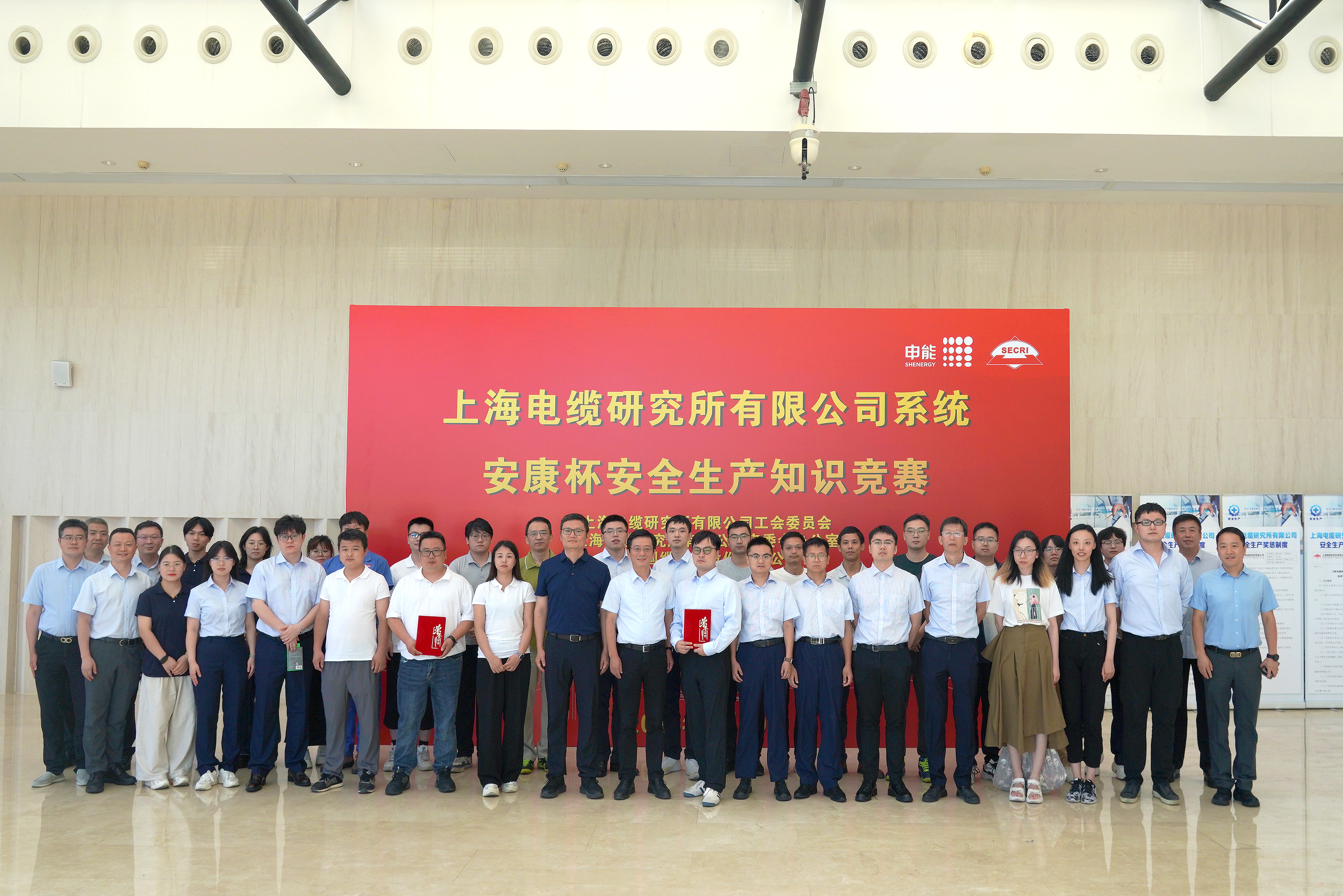d2ec589615d6838f.jpg